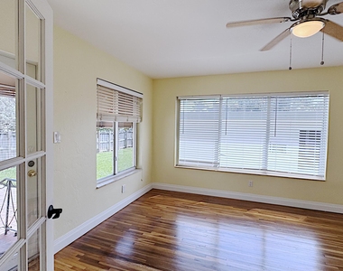 222 Se 2nd Terrace - Photo Thumbnail 34