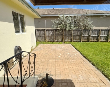 222 Se 2nd Terrace - Photo Thumbnail 38