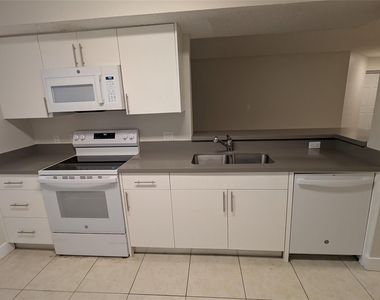 150 Nw 96th Avenue - Photo Thumbnail 12