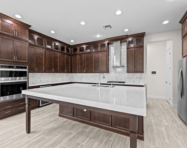 5627 Opal Drive - Photo Thumbnail 10