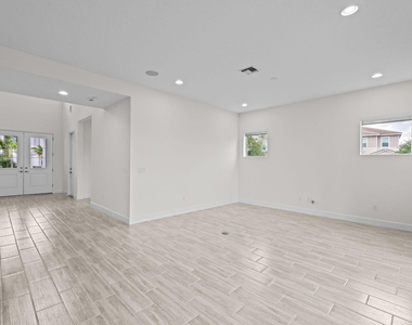 5627 Opal Drive - Photo Thumbnail 21