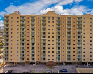 3500 Coral Way - Photo Thumbnail 12