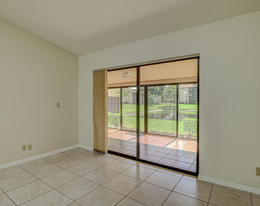 604 Sea Pine Way - Photo Thumbnail 15