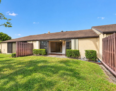 604 Sea Pine Way - Photo Thumbnail 44