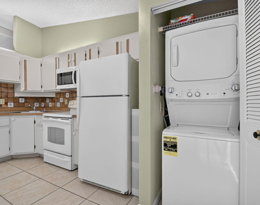 604 Sea Pine Way - Photo Thumbnail 19