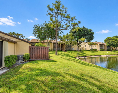604 Sea Pine Way - Photo Thumbnail 38