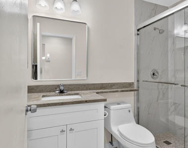 604 Sea Pine Way - Photo Thumbnail 31