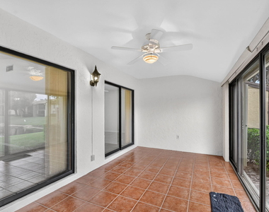 604 Sea Pine Way - Photo Thumbnail 32