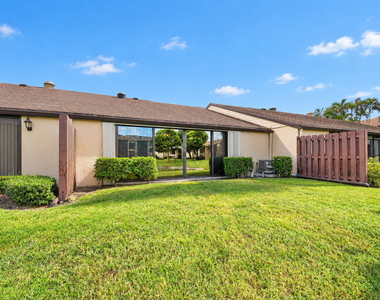 604 Sea Pine Way - Photo Thumbnail 41