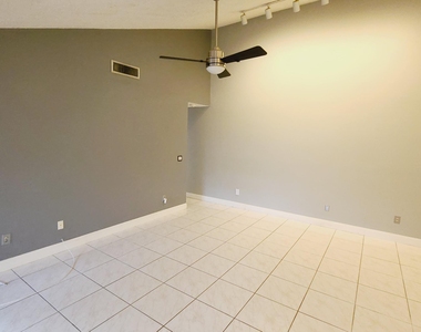 1188 Shibumy Circle - Photo Thumbnail 3