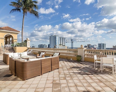 403 S Sapodilla Avenue - Photo Thumbnail 15