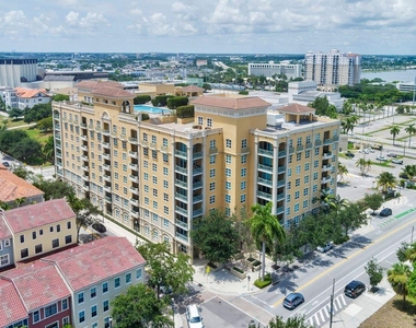 403 S Sapodilla Avenue - Photo Thumbnail 26