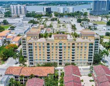 403 S Sapodilla Avenue - Photo Thumbnail 24