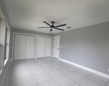 1232 Easter Avenue - Photo Thumbnail 6
