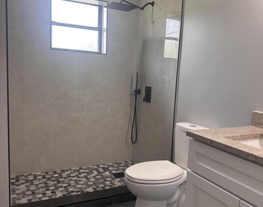 1232 Easter Avenue - Photo Thumbnail 9