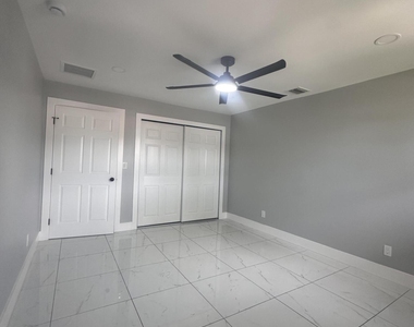 1232 Easter Avenue - Photo Thumbnail 7