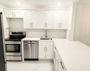 14790 Bonaire Boulevard - Photo Thumbnail 1