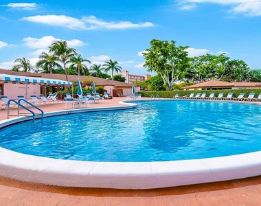 14790 Bonaire Boulevard - Photo Thumbnail 20