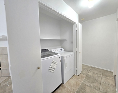 5144 Tato Drive - Photo Thumbnail 6
