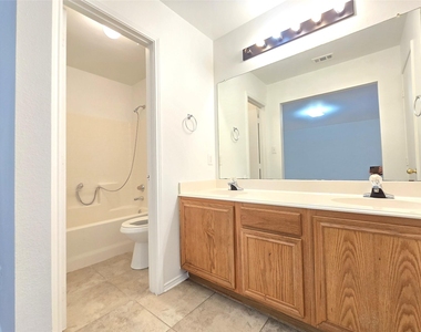 5144 Tato Drive - Photo Thumbnail 12