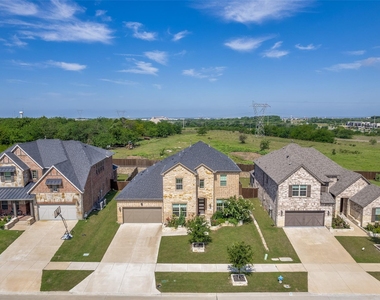 16931 Maple Bend Drive - Photo Thumbnail 28