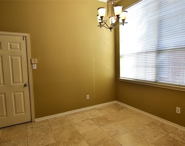 1109 Shadow Lakes Boulevard - Photo Thumbnail 12