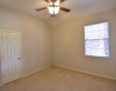 1109 Shadow Lakes Boulevard - Photo Thumbnail 20