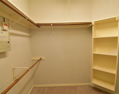 1109 Shadow Lakes Boulevard - Photo Thumbnail 19
