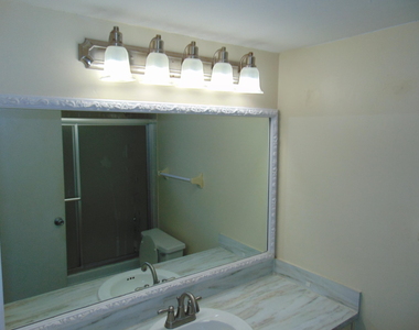 733 Se 1st Street - Photo Thumbnail 37
