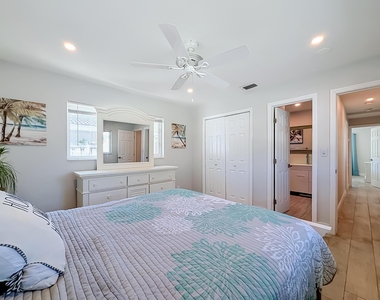 238 Corsair Avenue - Photo Thumbnail 32