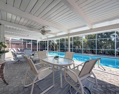 238 Corsair Avenue - Photo Thumbnail 38
