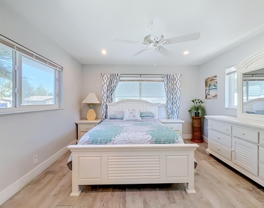 238 Corsair Avenue - Photo Thumbnail 34