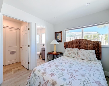 238 Corsair Avenue - Photo Thumbnail 29