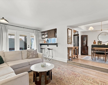1955 Shorewood Drive - Photo Thumbnail 14