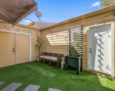 1955 Shorewood Drive - Photo Thumbnail 26