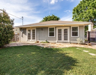 4918 Thrush Street - Photo Thumbnail 22