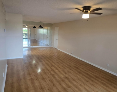 9785 Pineapple Tree Drive - Photo Thumbnail 9