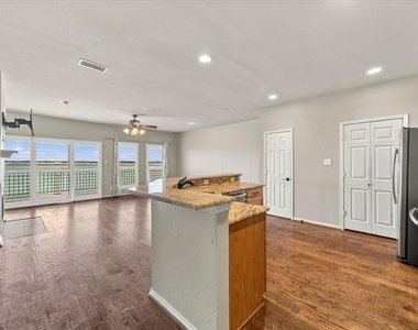 1806 Signal Ridge Place - Photo Thumbnail 4
