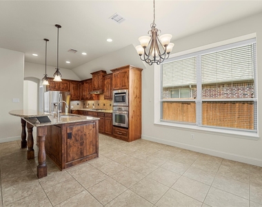 12848 Walnut Ridge Drive - Photo Thumbnail 9