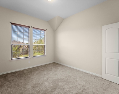 12848 Walnut Ridge Drive - Photo Thumbnail 29