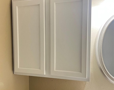 4502 Cedar Crest Drive - Photo Thumbnail 10