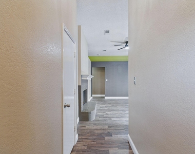 3014 Highridge Trail - Photo Thumbnail 4