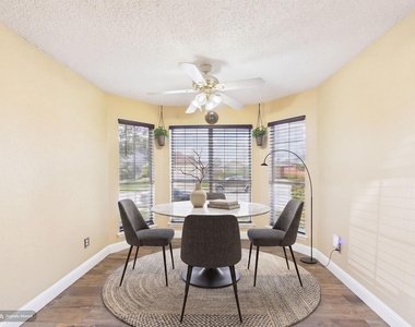 3014 Highridge Trail - Photo Thumbnail 15