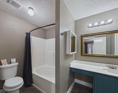 3014 Highridge Trail - Photo Thumbnail 24