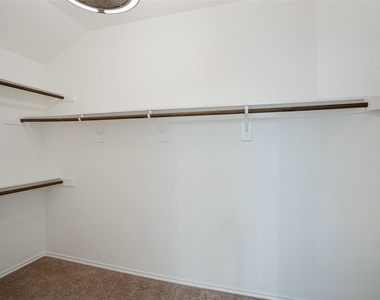 1314 Coleman Drive - Photo Thumbnail 16