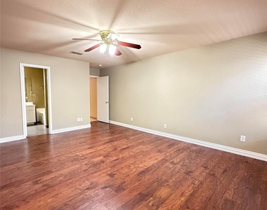 5505 Alta Verde Circle - Photo Thumbnail 17
