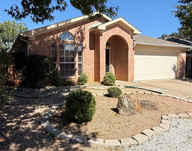 5505 Alta Verde Circle - Photo Thumbnail 2