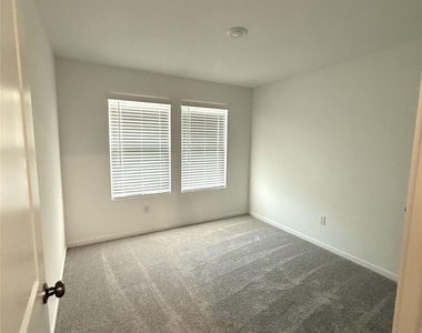 7905 Clements Street - Photo Thumbnail 11