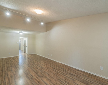 1515 Cherrycrest Street - Photo Thumbnail 1