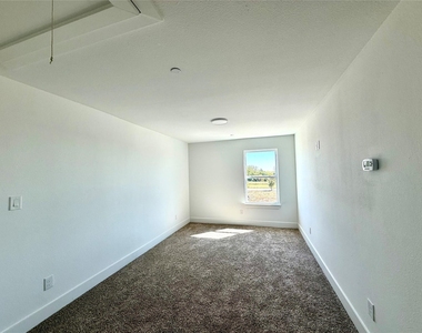 8902 Lowell Street - Photo Thumbnail 10